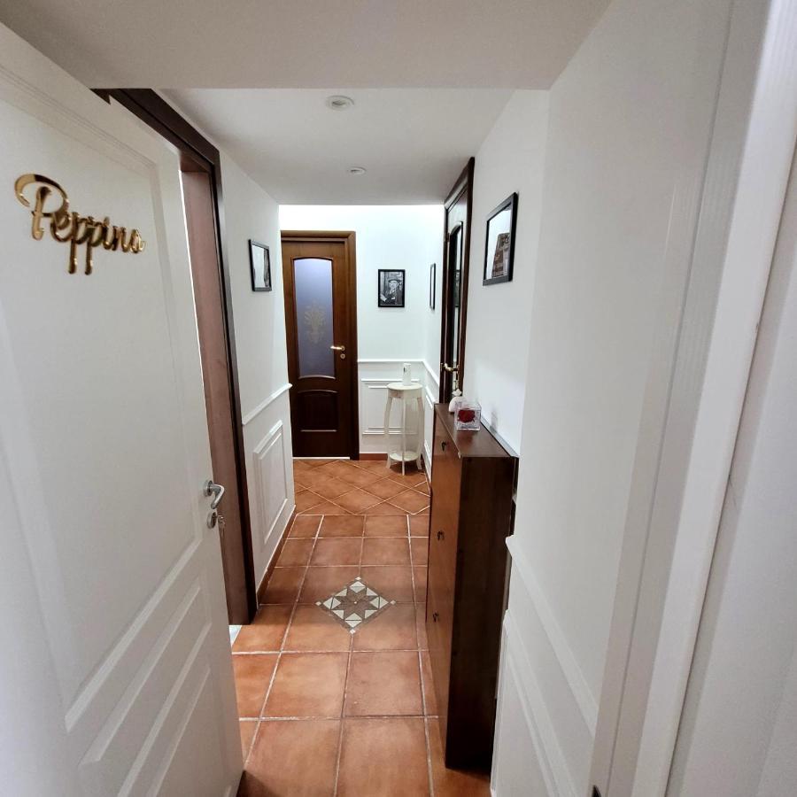 Perry Home Napoli Eksteriør bilde